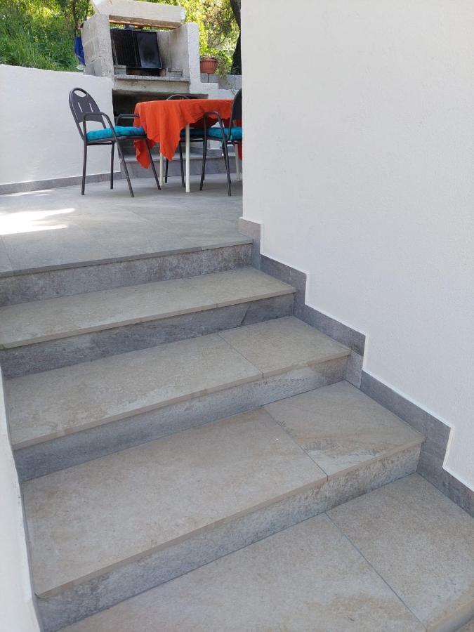 Apartman Sunset Plomin Ngoại thất bức ảnh