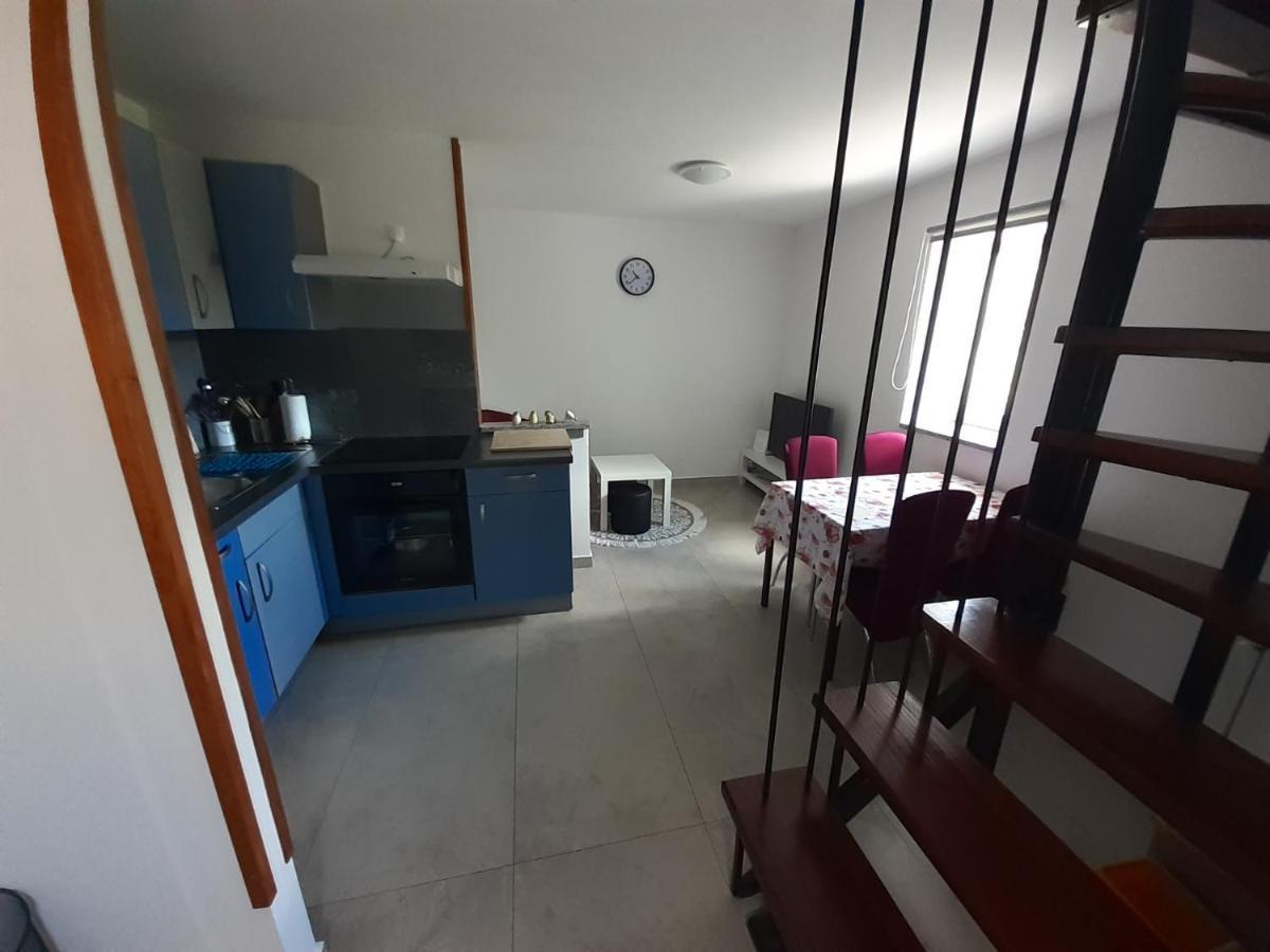 Apartman Sunset Plomin Ngoại thất bức ảnh