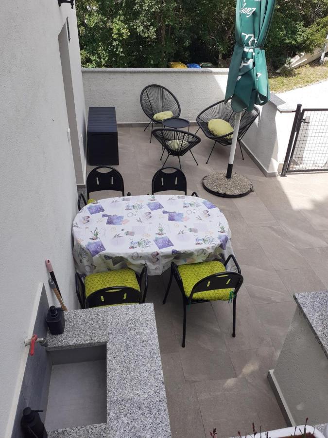 Apartman Sunset Plomin Ngoại thất bức ảnh