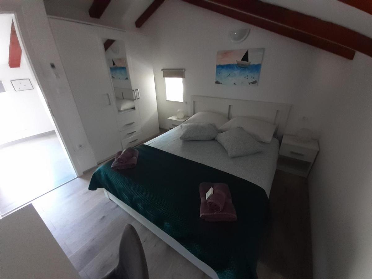 Apartman Sunset Plomin Ngoại thất bức ảnh